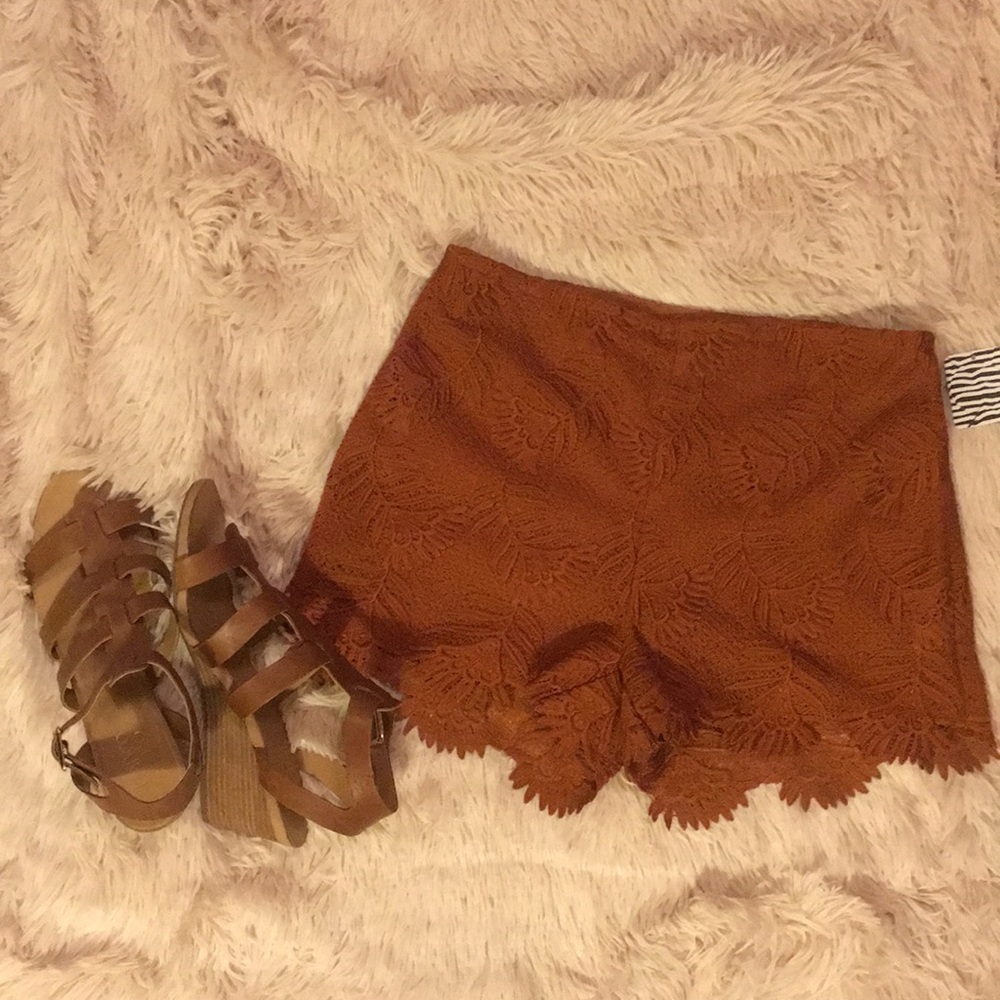 🚨SOLD🚨 Urban outfitters ecoté shorts